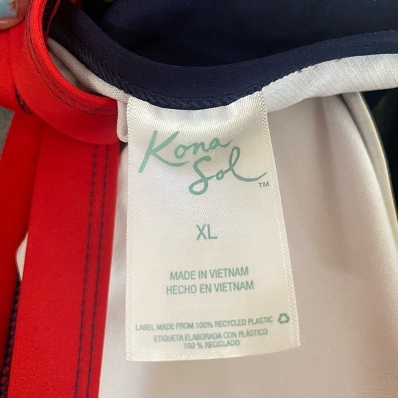 COPY - NWT Kona Sol red, white, and blue lightly padded triangle bikini top. XL - Picture 6 of 6